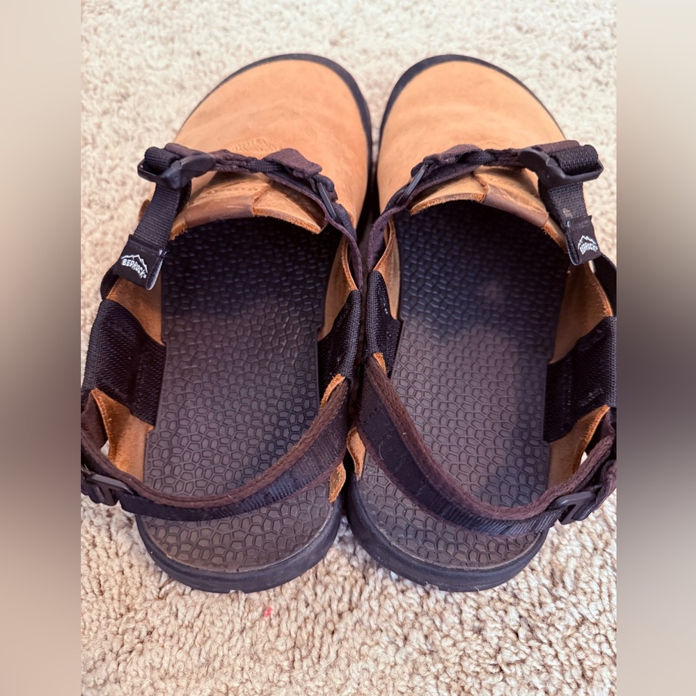 Bedrock Mountain Clog Nunbuck Leather Women’s sz 10 or Men’s sz 9 - Picture 3 of 4